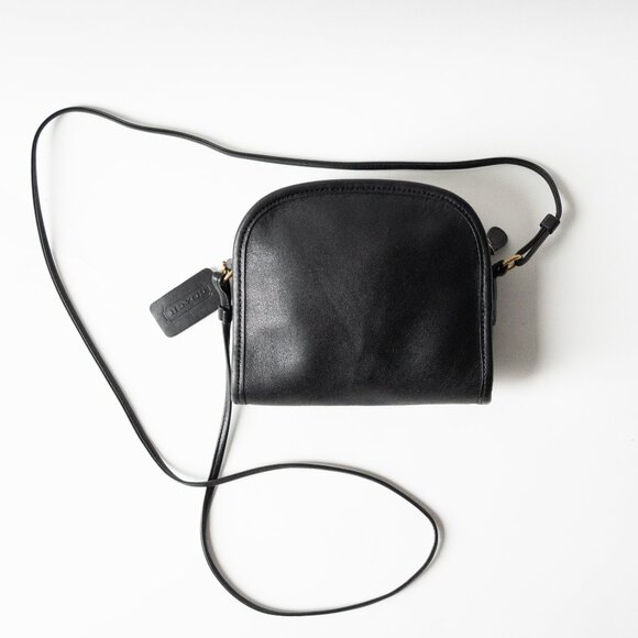 Vintage Coach Abbie Crossbody Bag in Glove-Tanned Black Leather - Picture 2 of 11